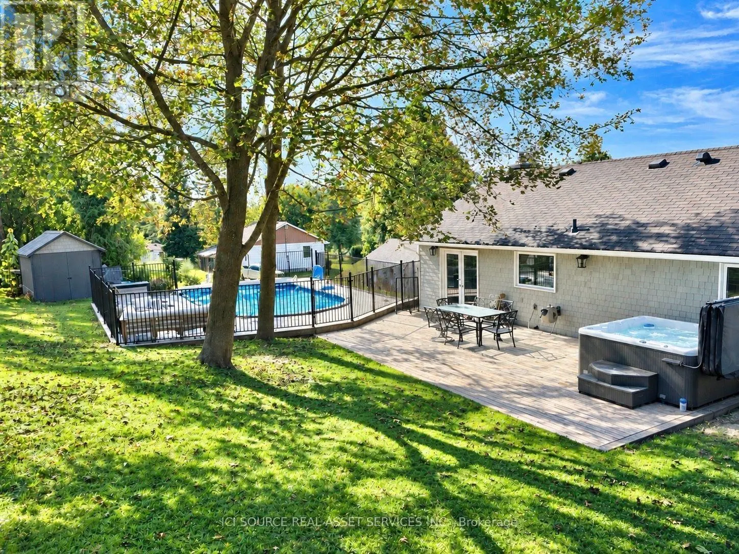 689 RAVENSHOE ROAD