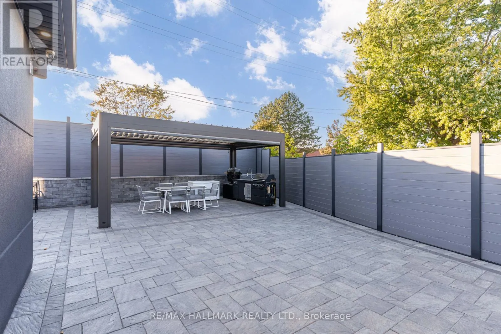 61 MARLIN COURT