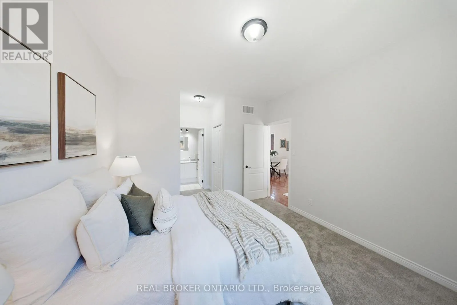 5 JOHN HARVEY STREET