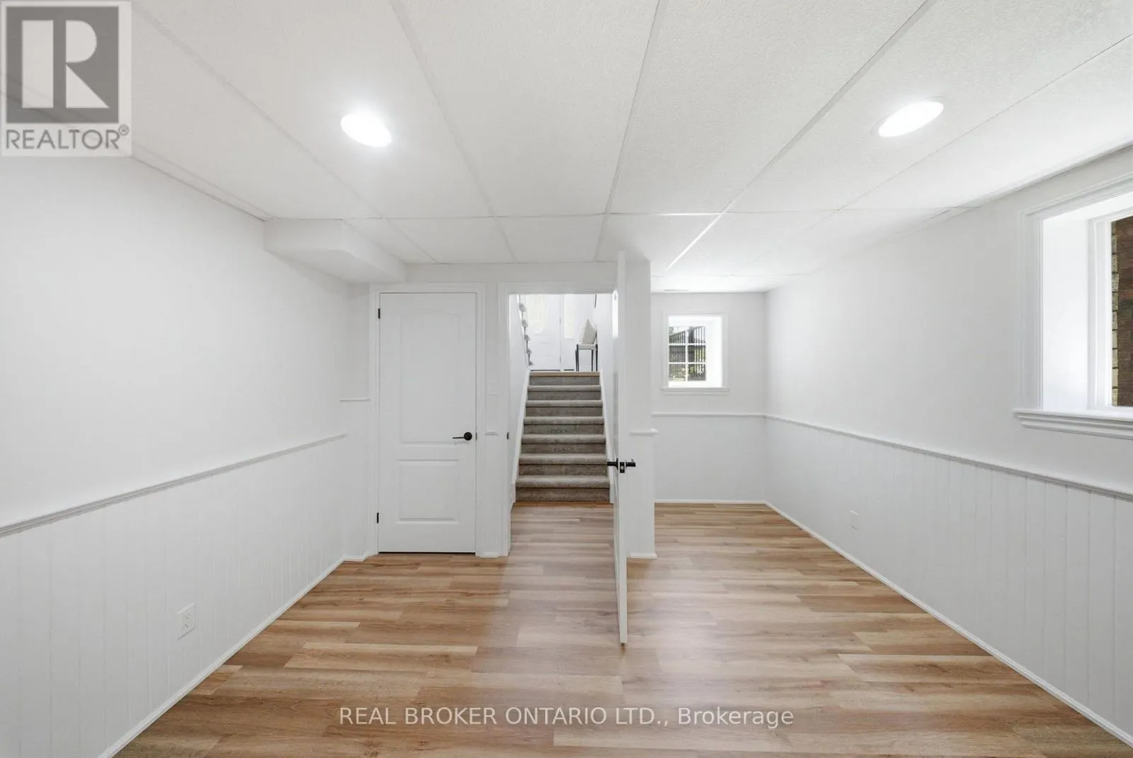 5 JOHN HARVEY STREET