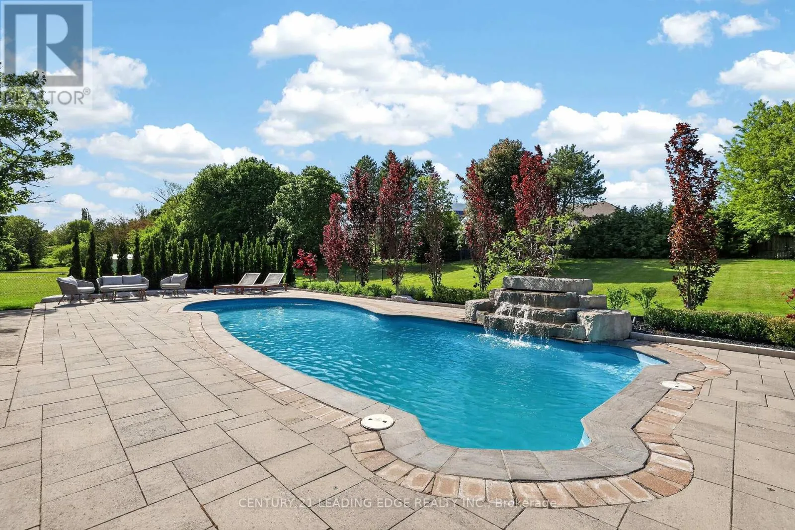 505 AINTREE DRIVE