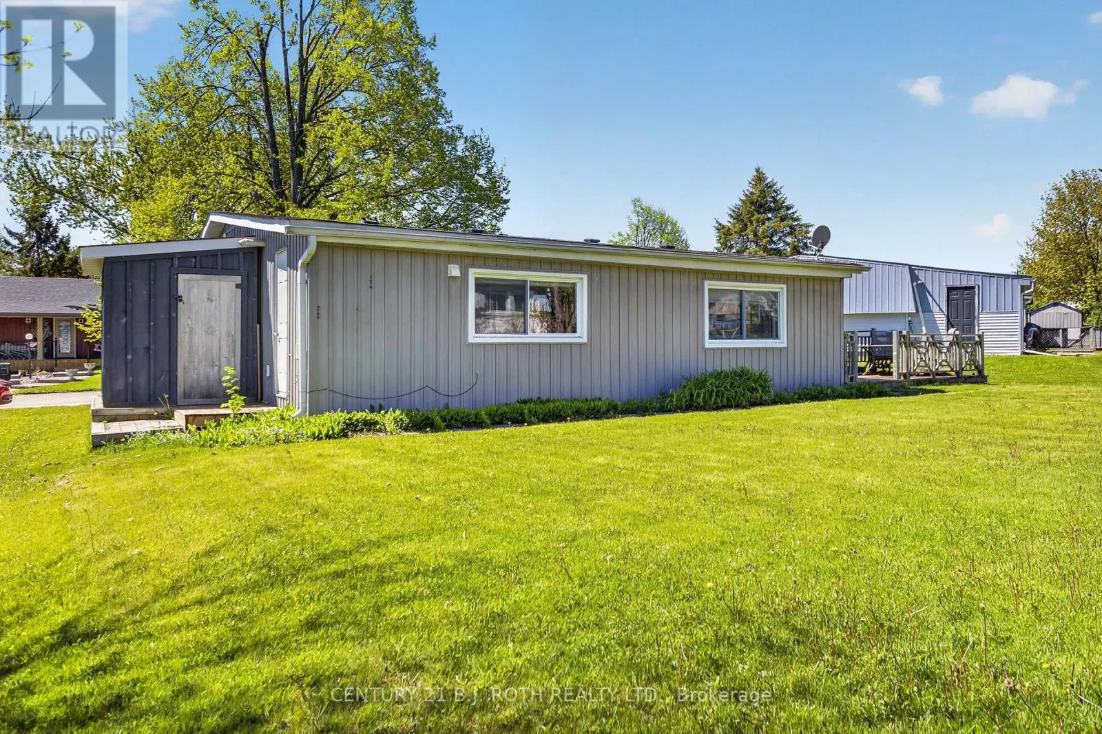 8 BELLE ISLE ARM