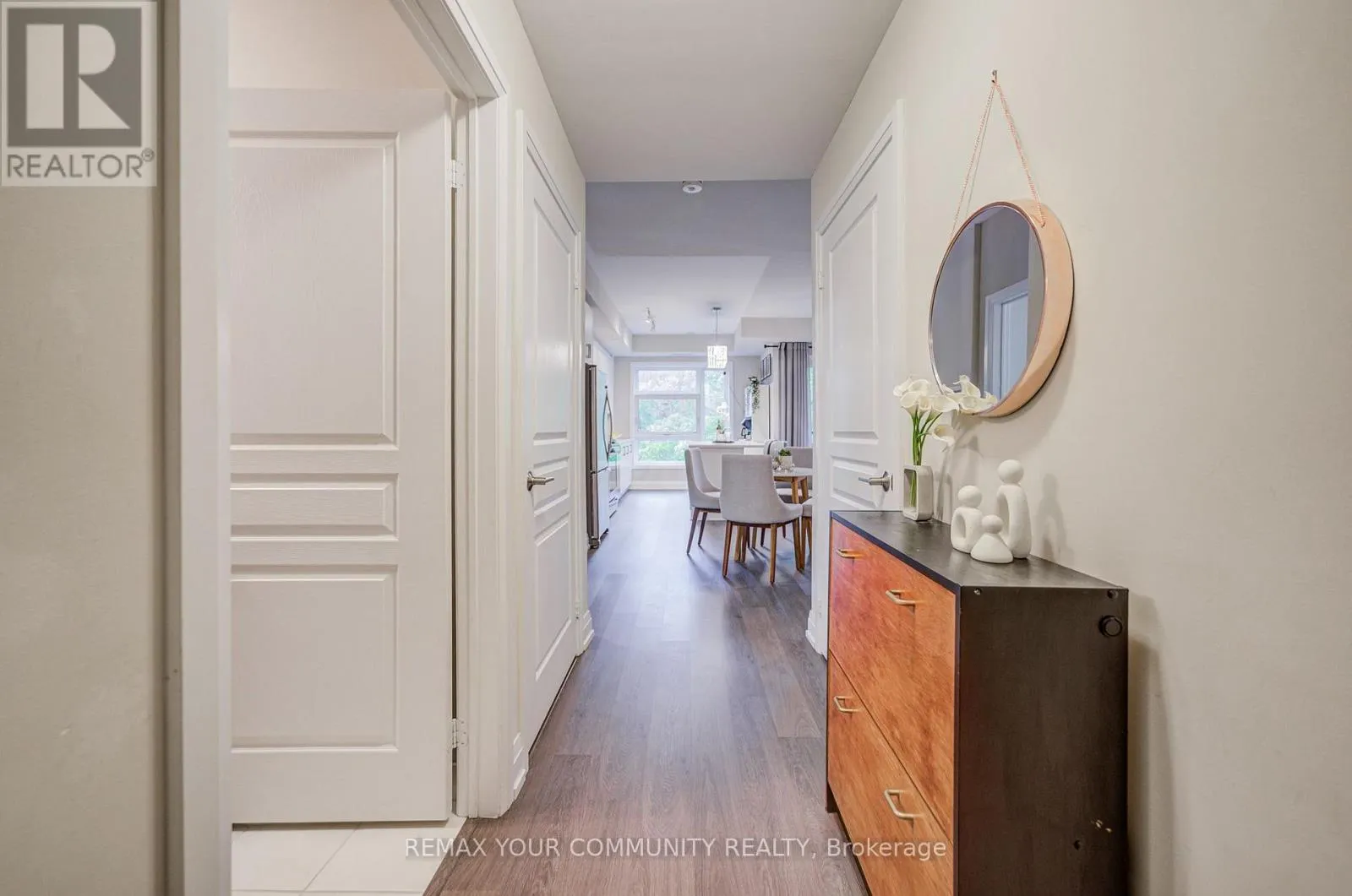 308 - 555 WILLIAM GRAHAM DRIVE