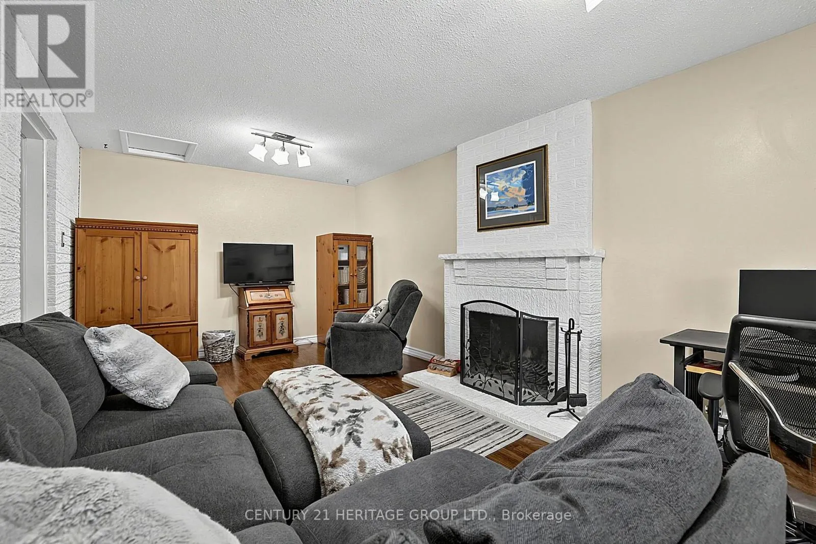 214 LANCASTER AVENUE