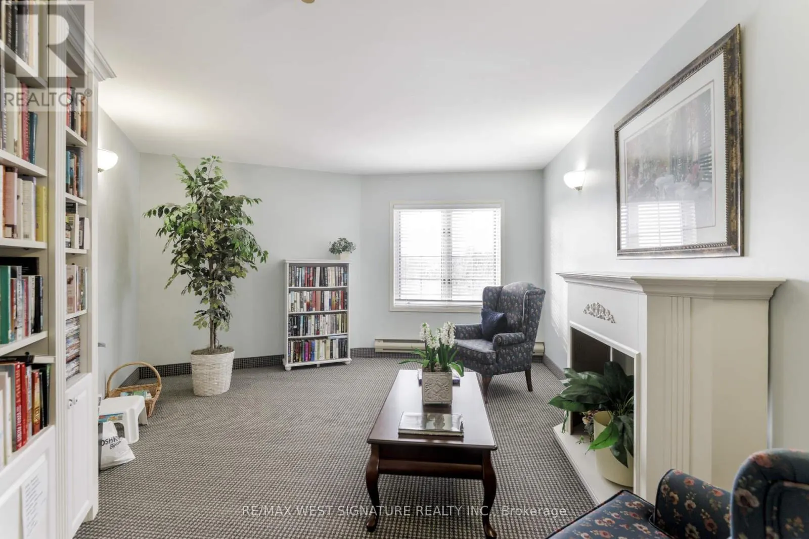 105 - 75 TREELAWN BOULEVARD