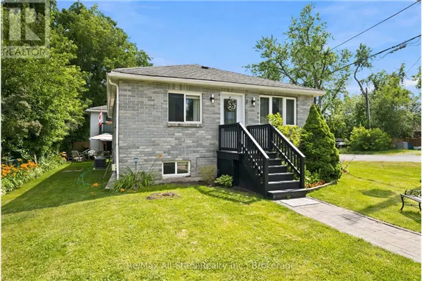 1 MAPLE GROVE STREET