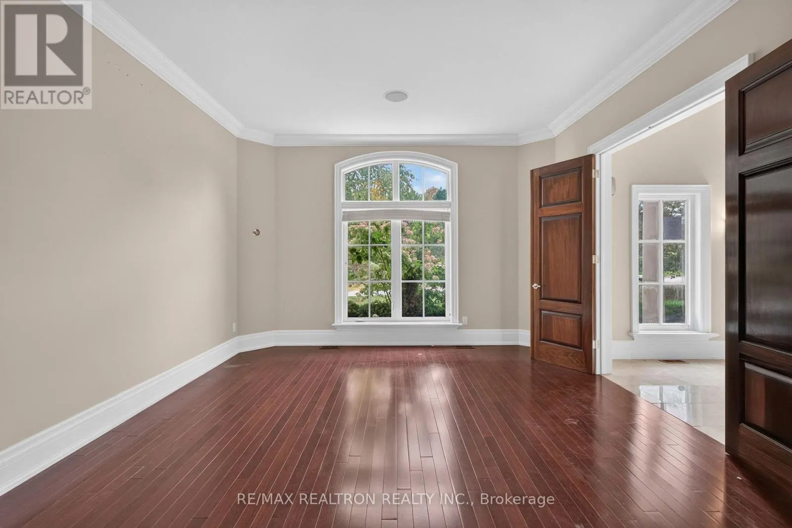 65 KINGSWOOD DRIVE