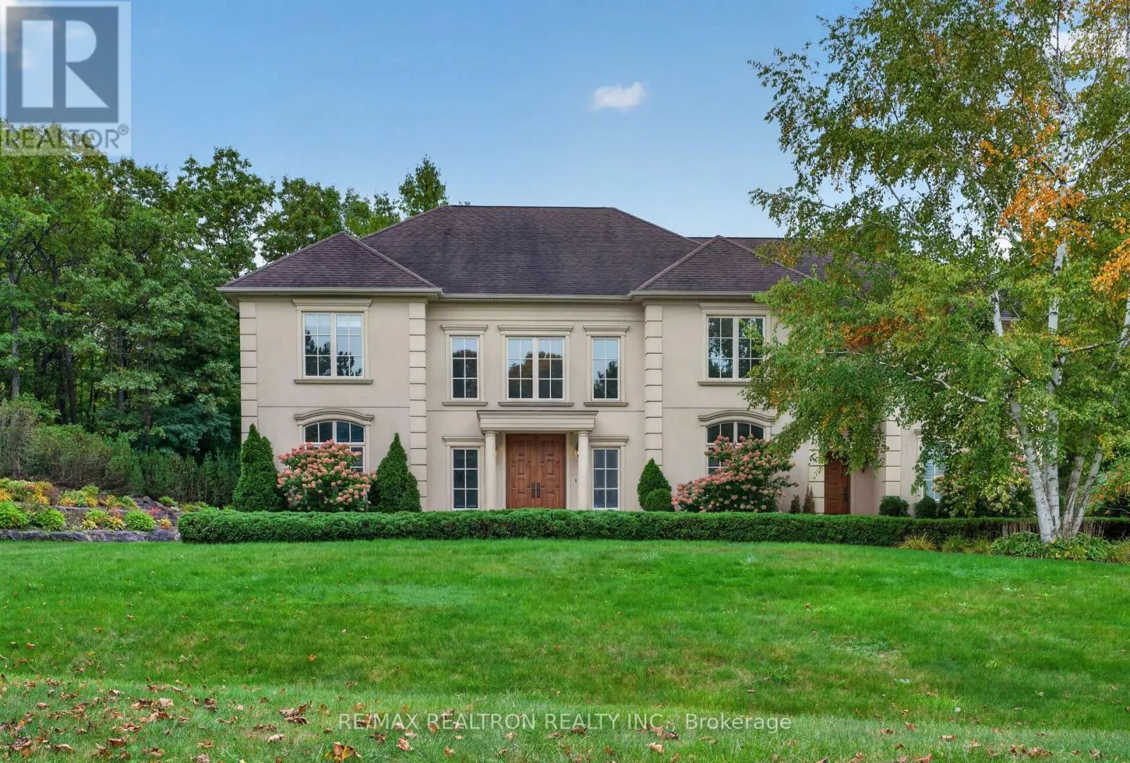 65 KINGSWOOD DRIVE