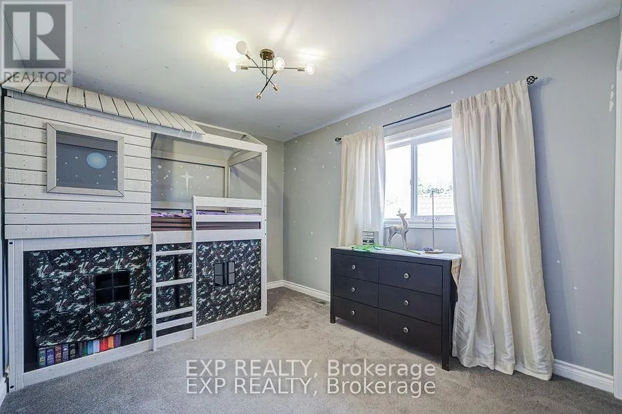 292 SHERIDAN COURT