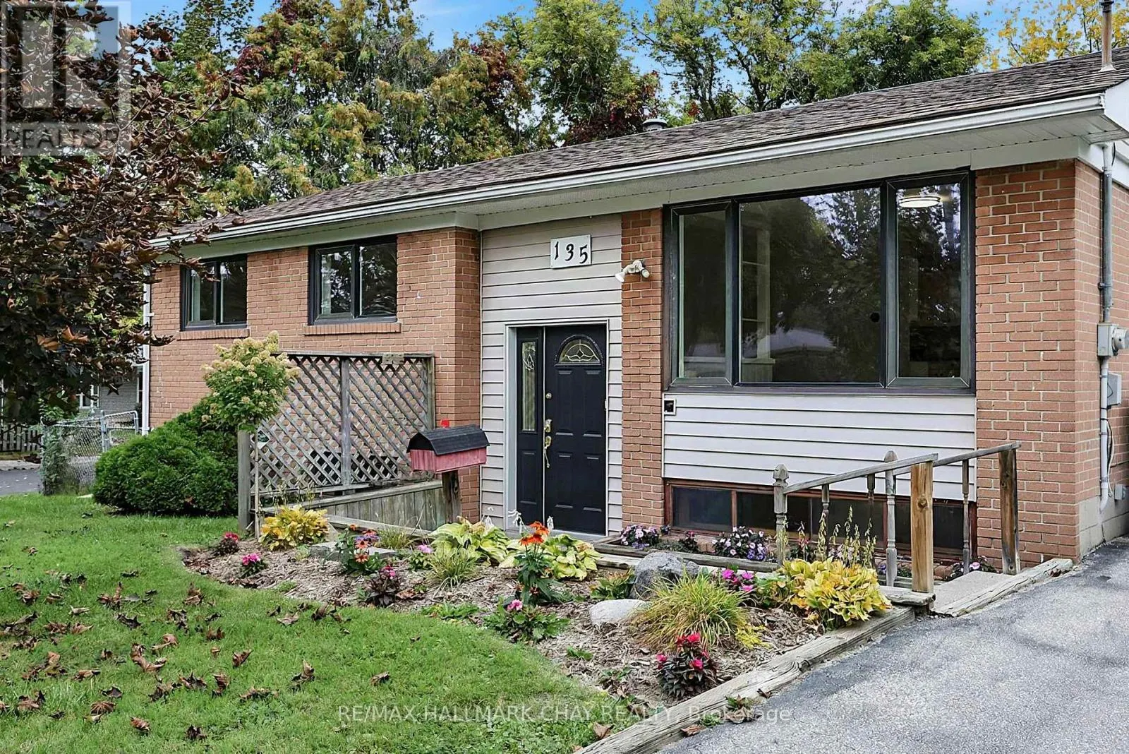 135 PETER STREET
