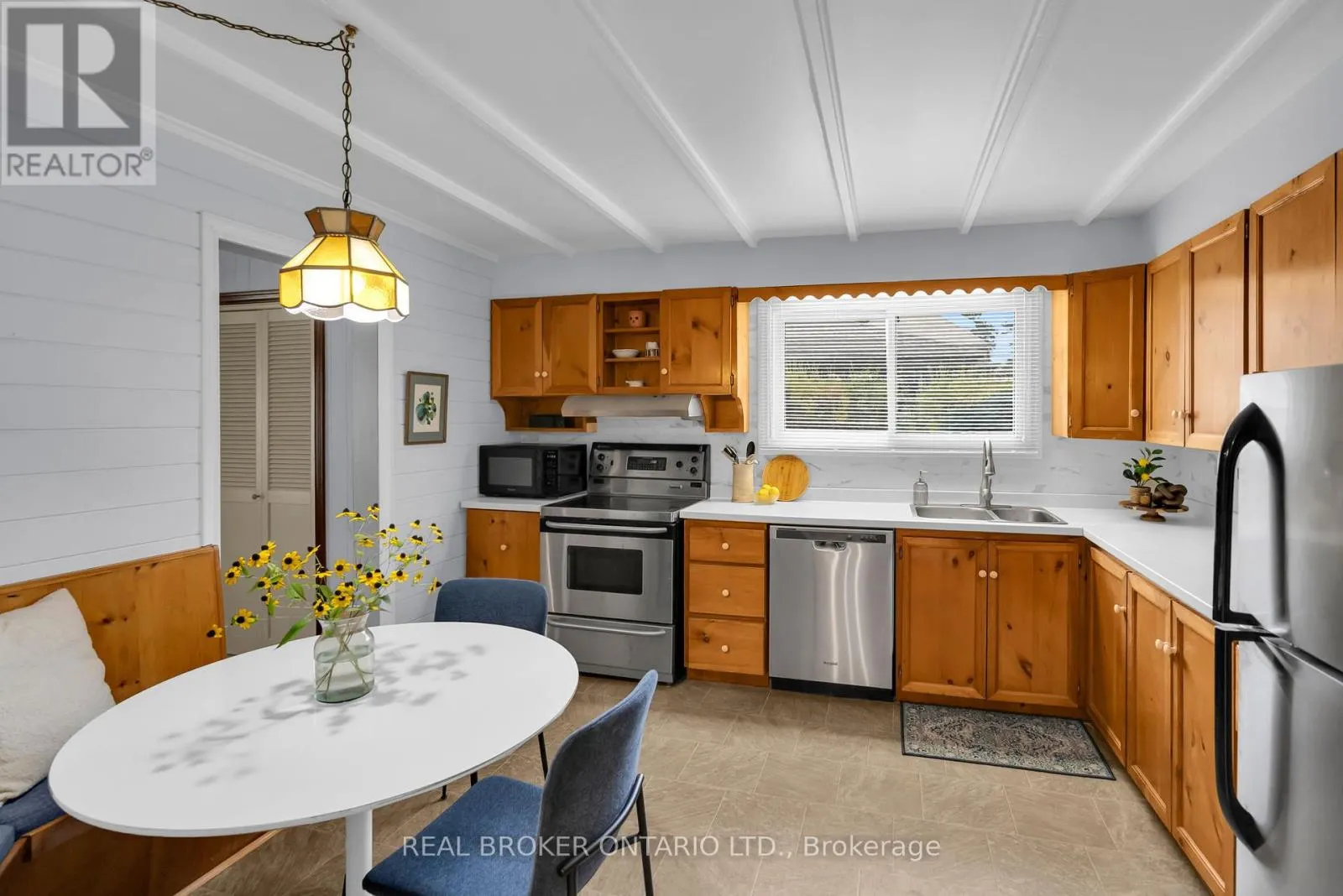 4149 FRONT STREET