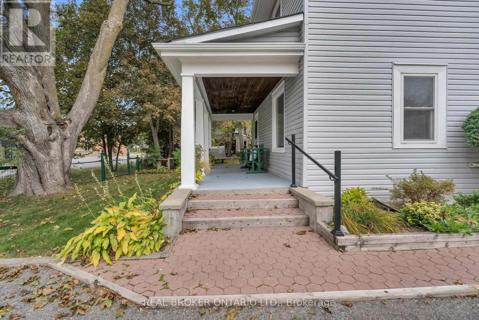 4149 FRONT STREET