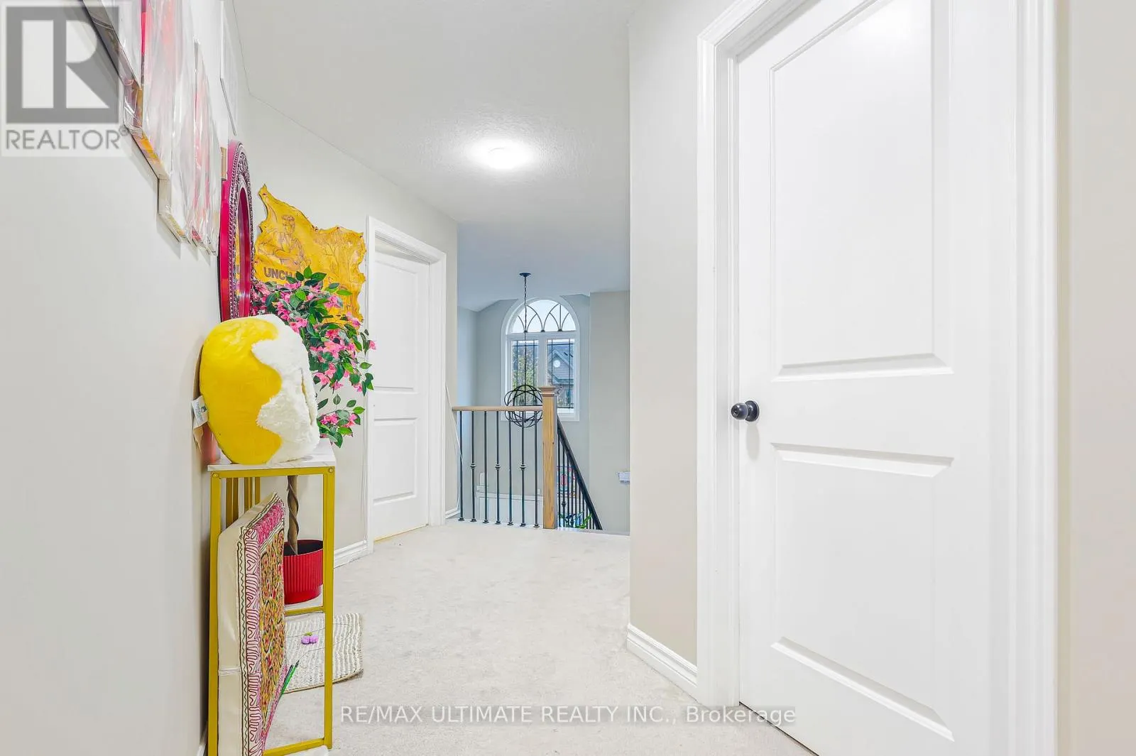 UPPER - 42 WALKER BOULEVARD