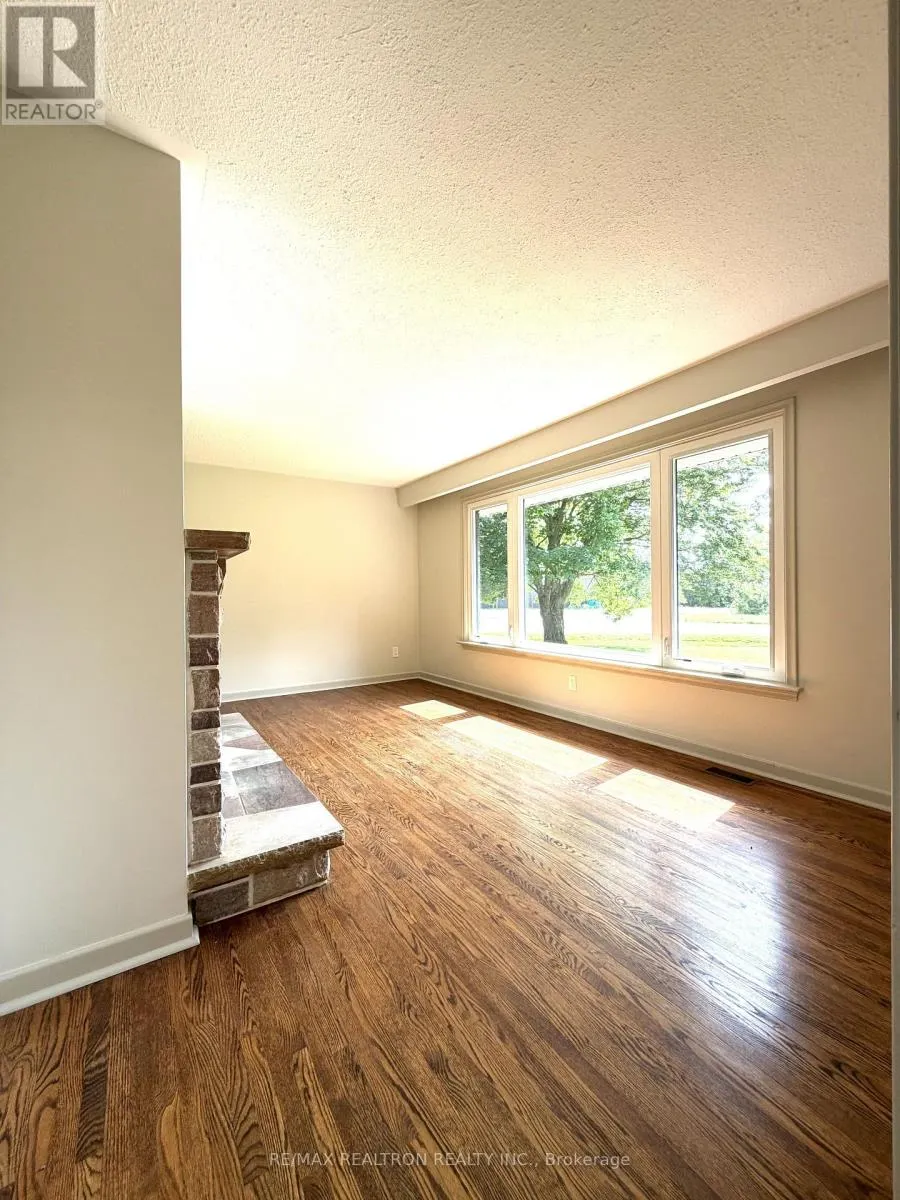 13 CIRCLE RIDGE DRIVE