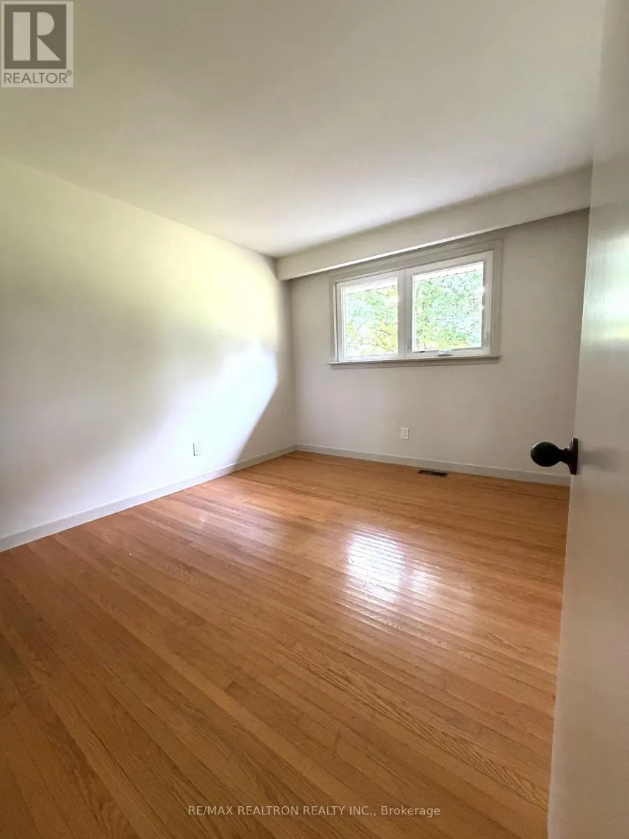 13 CIRCLE RIDGE DRIVE