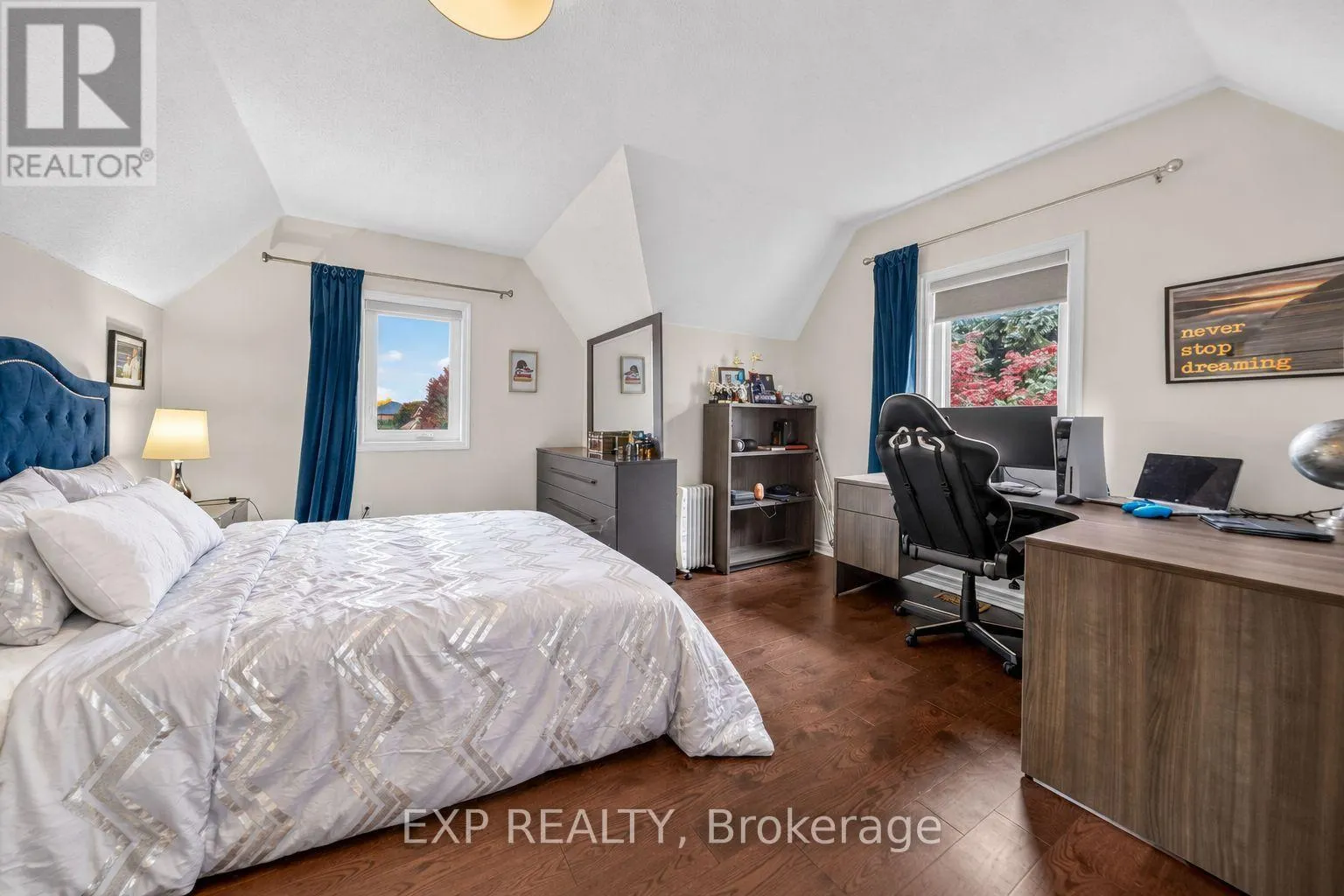 785 QUANTRA CRESCENT