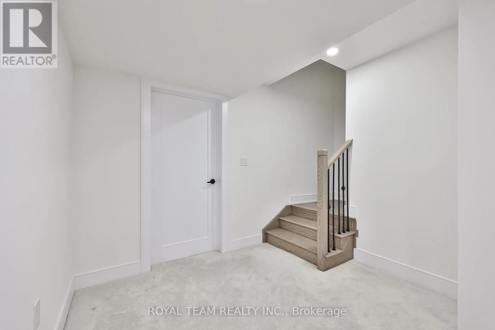 1361 BLACKMORE STREET