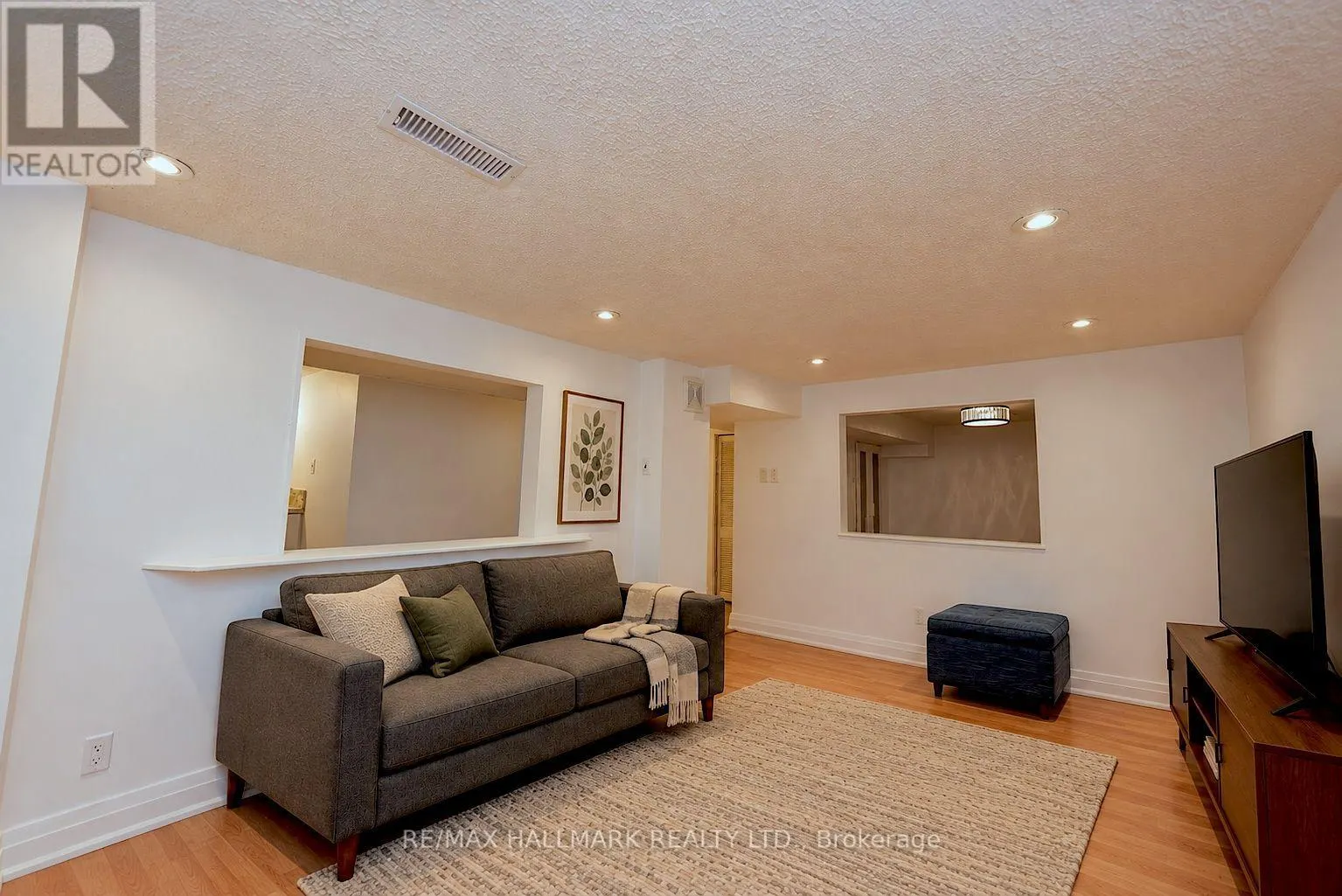 781 PAM CRESCENT