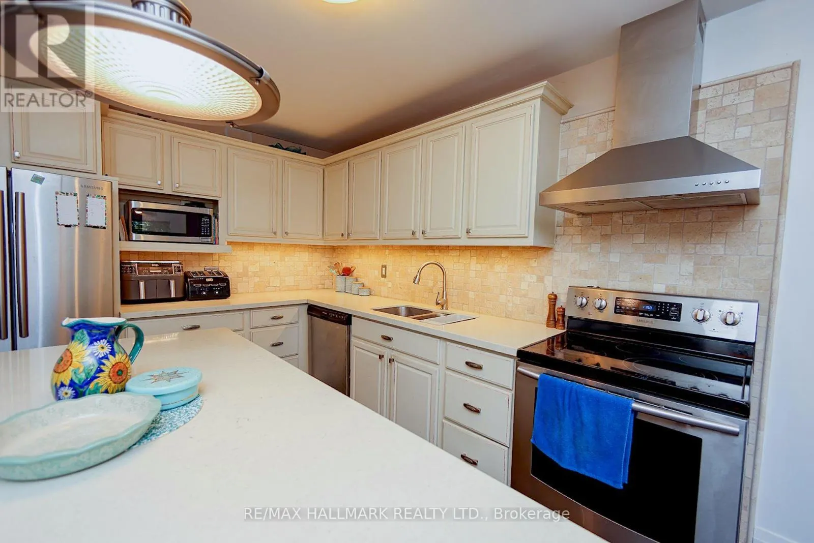 781 PAM CRESCENT