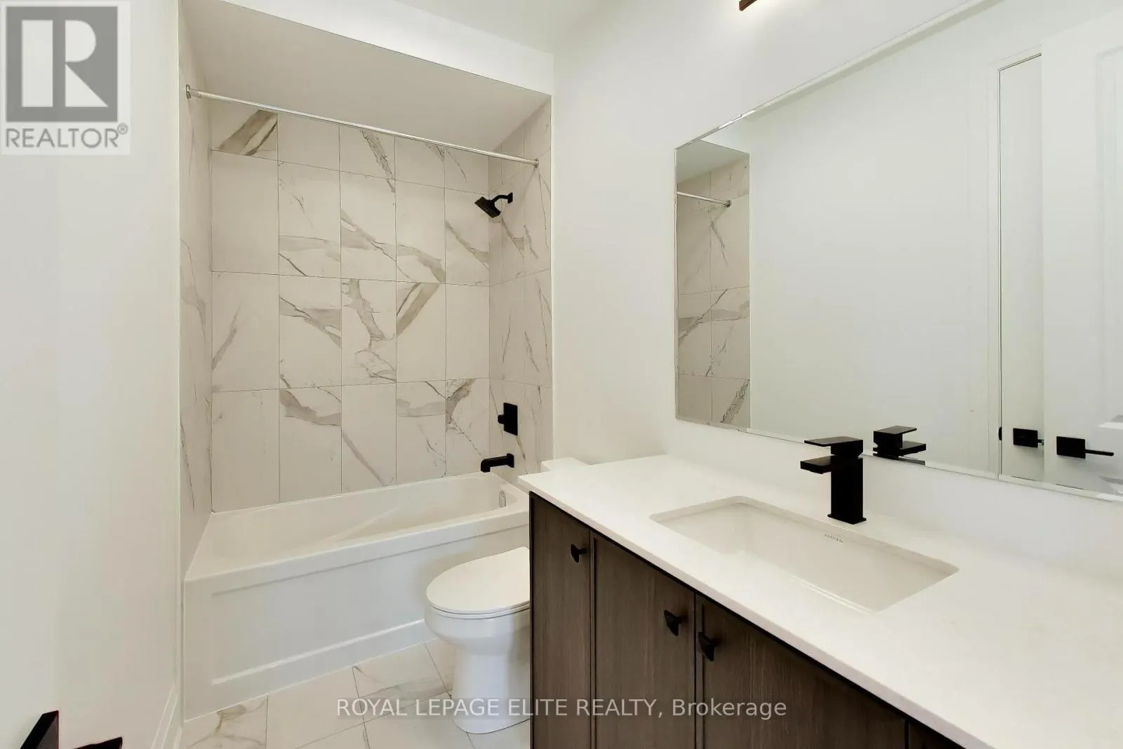 7 DENNISON STREET S