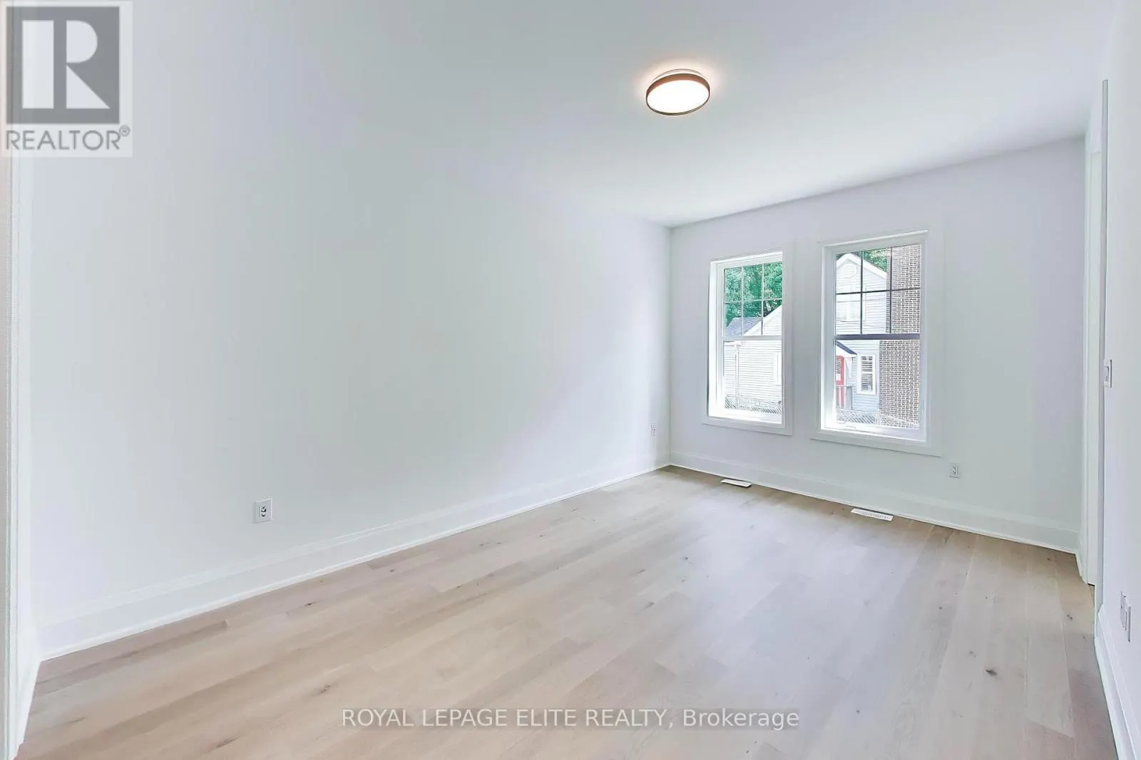 7 DENNISON STREET S