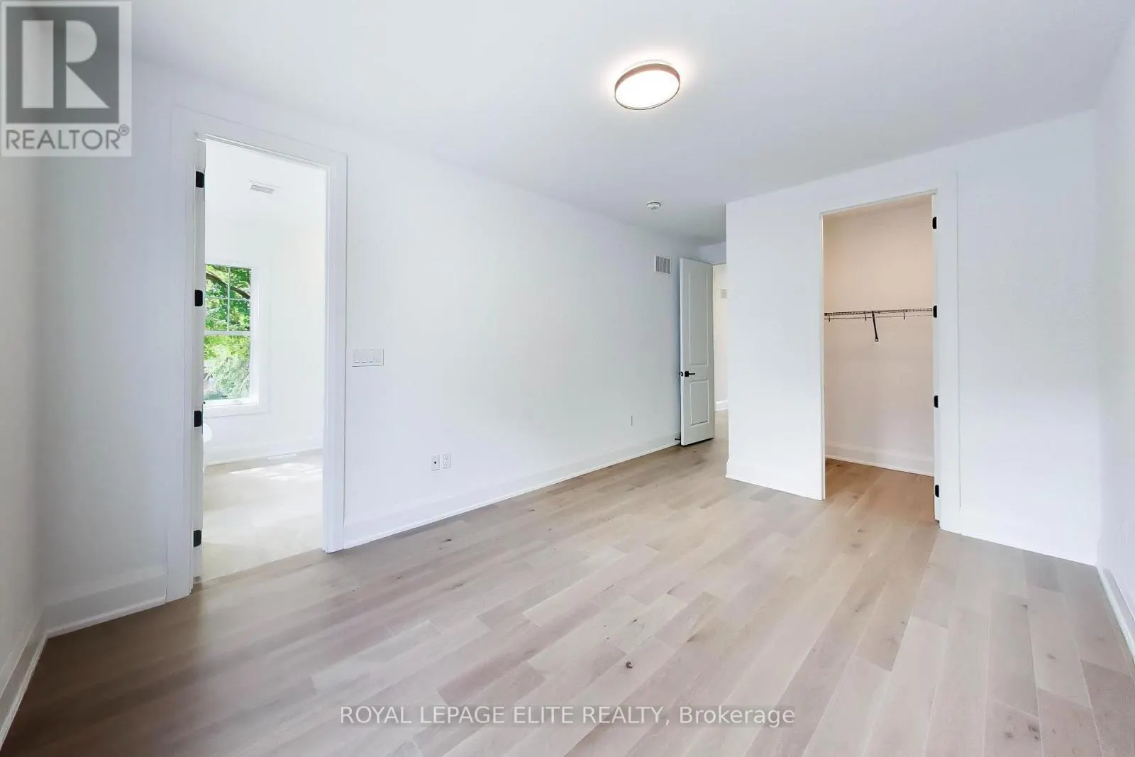 7 DENNISON STREET S