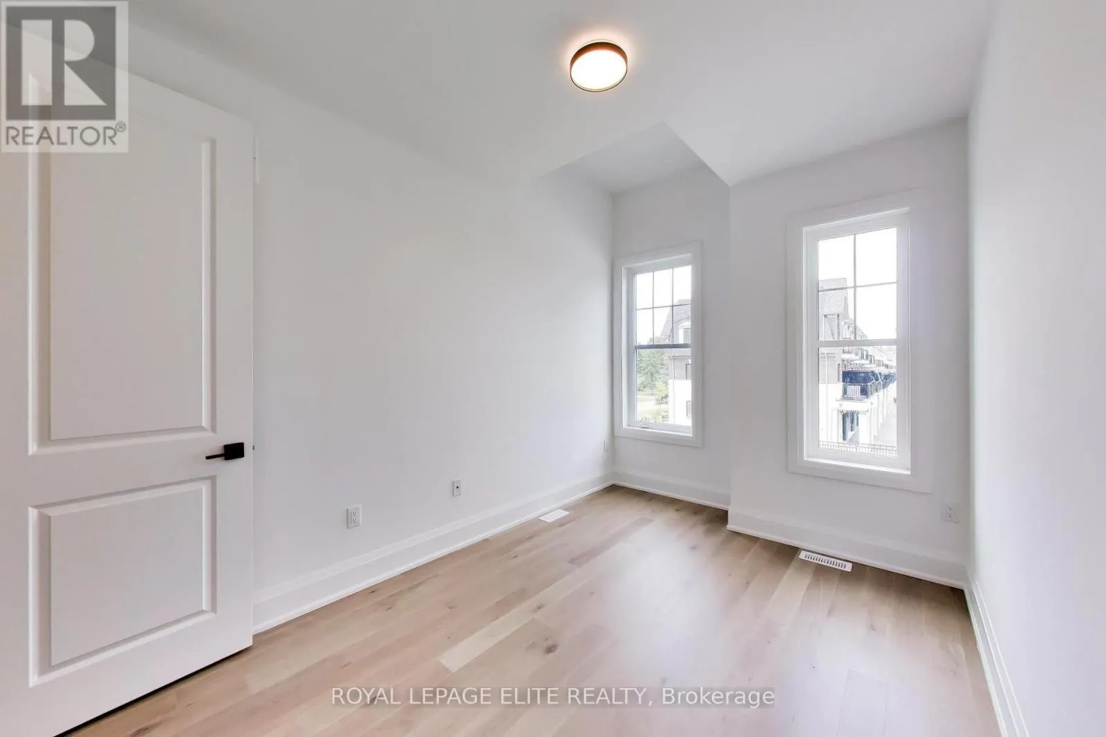 11 DENNISON STREET S