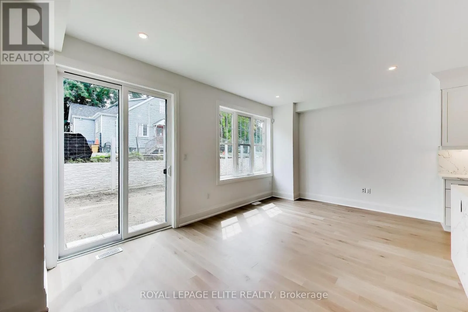 11 DENNISON STREET S