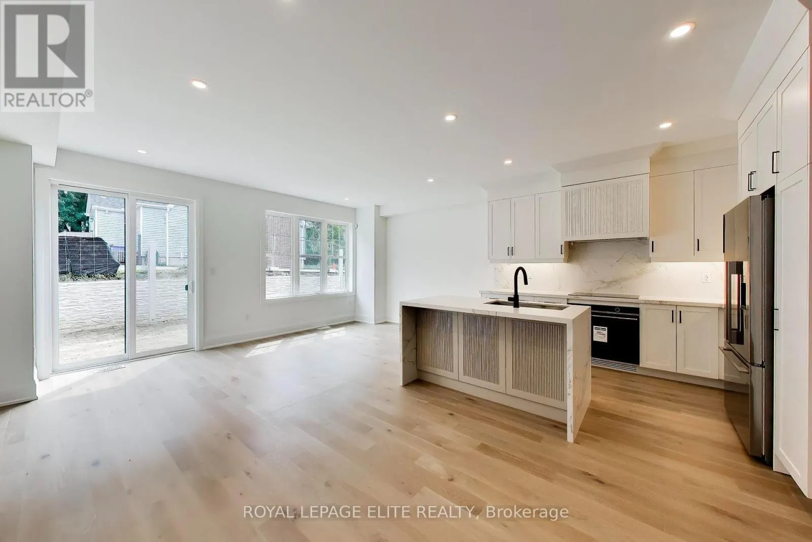11 DENNISON STREET S