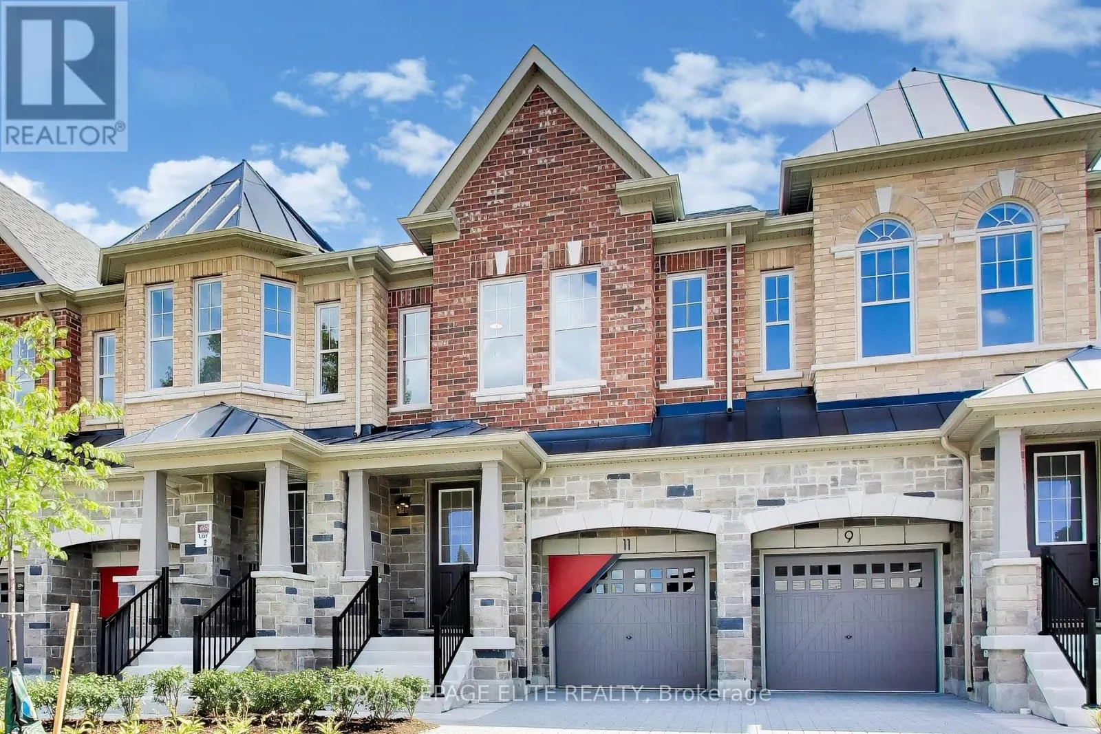 11 DENNISON STREET S