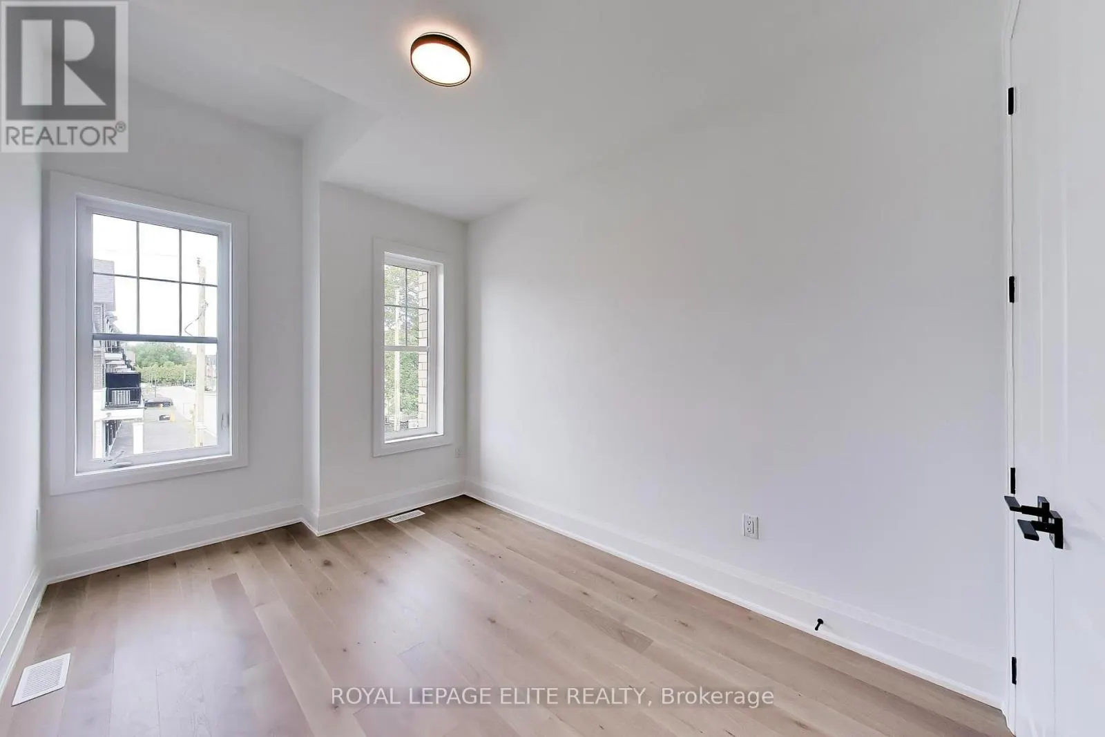 11 DENNISON STREET S
