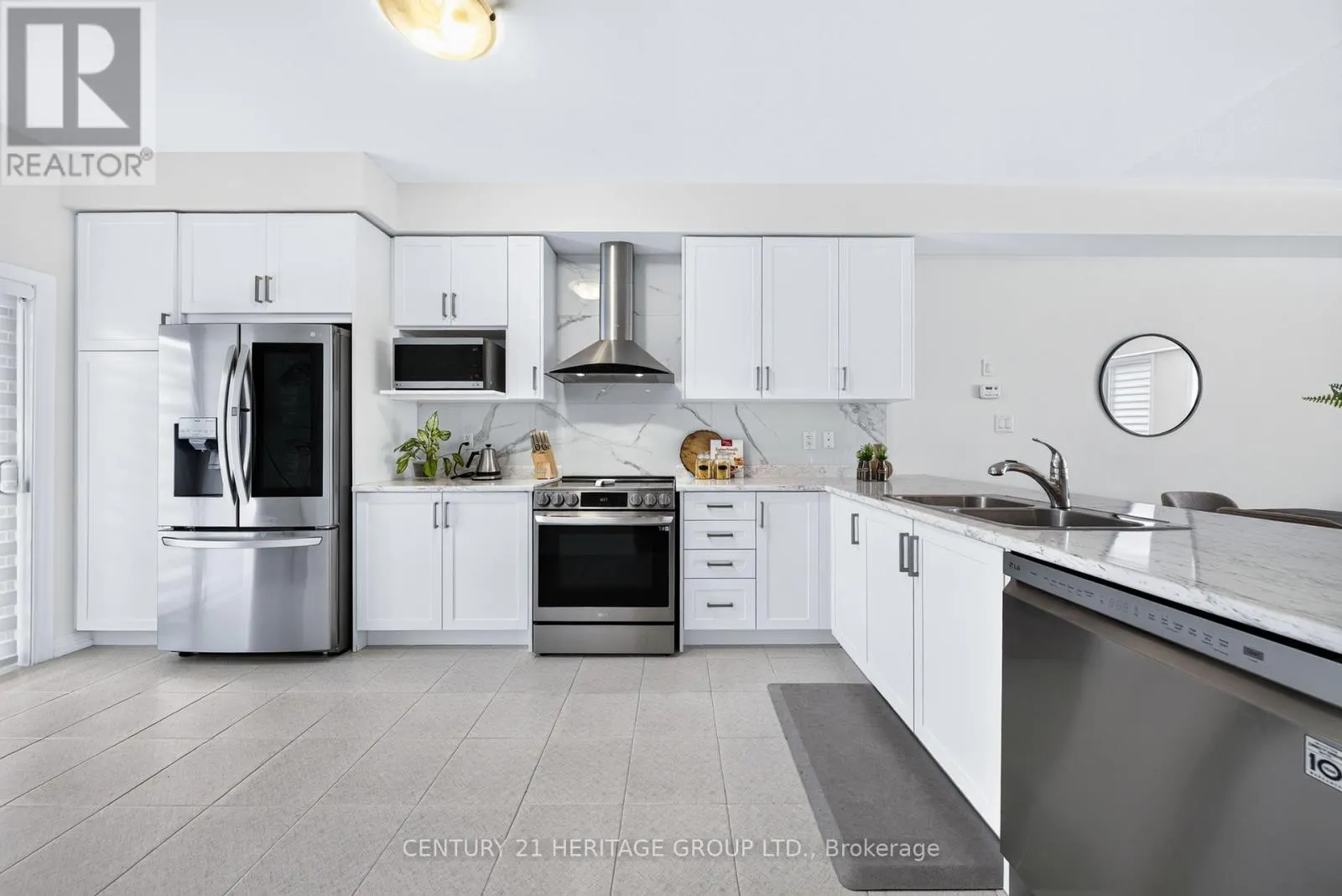 55 DELANO WAY