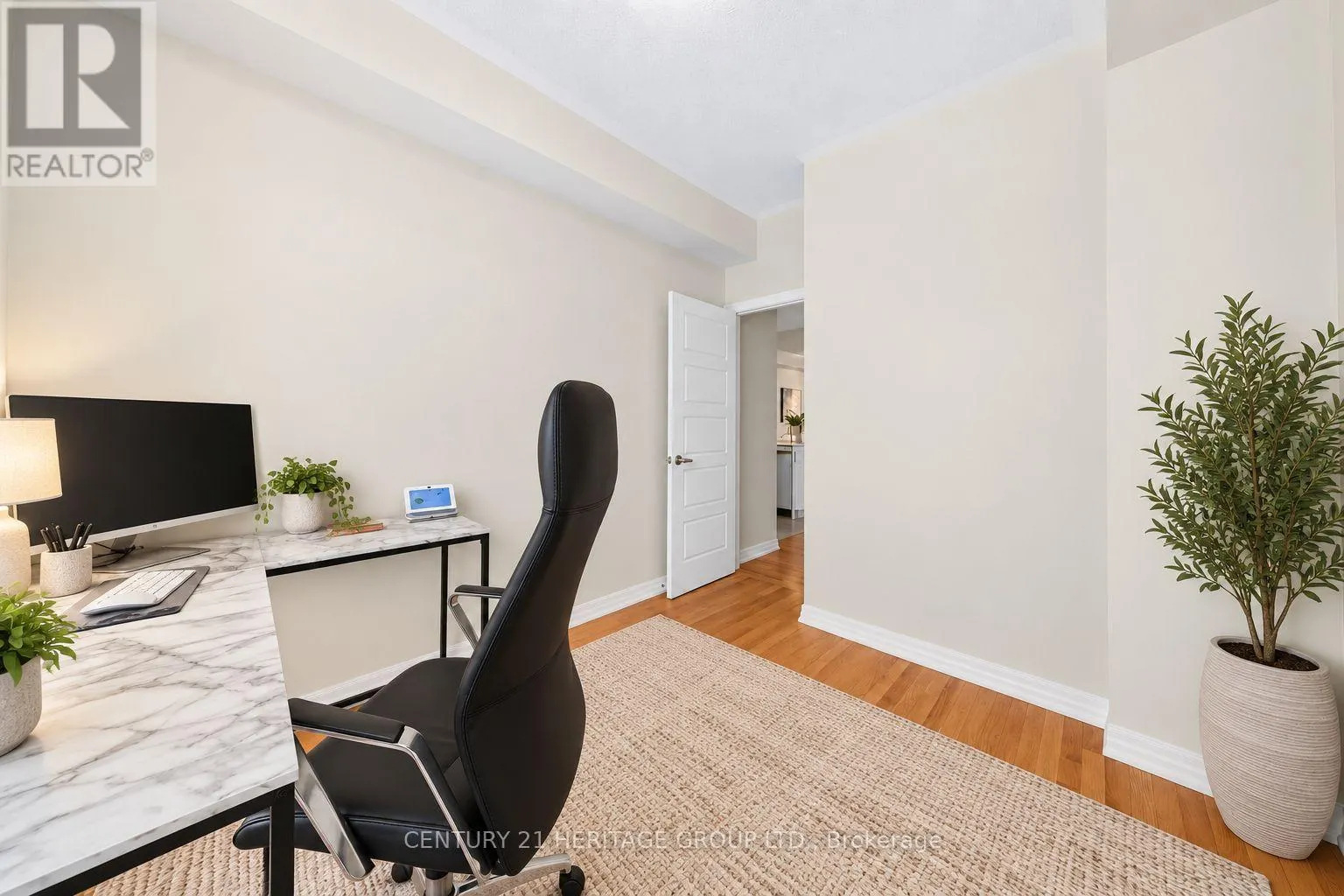 55 DELANO WAY