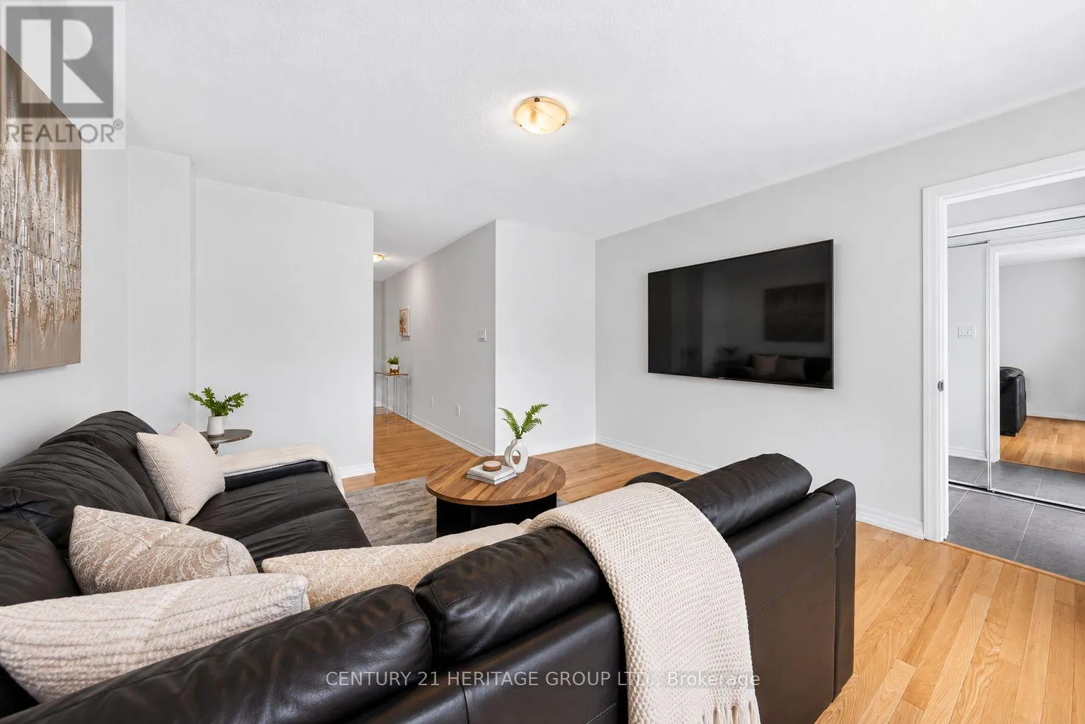 55 DELANO WAY