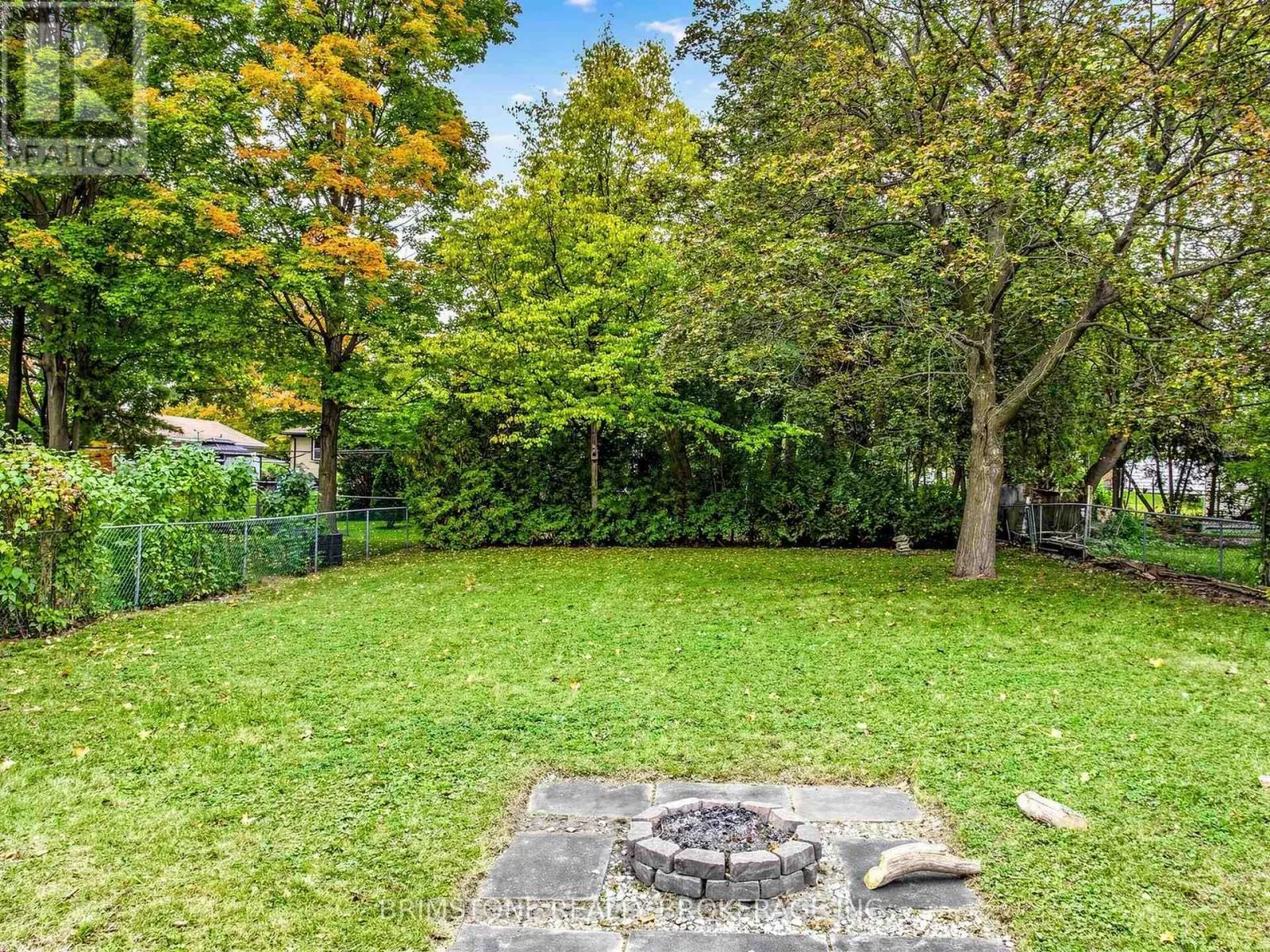 93 BAYVIEW PARKWAY