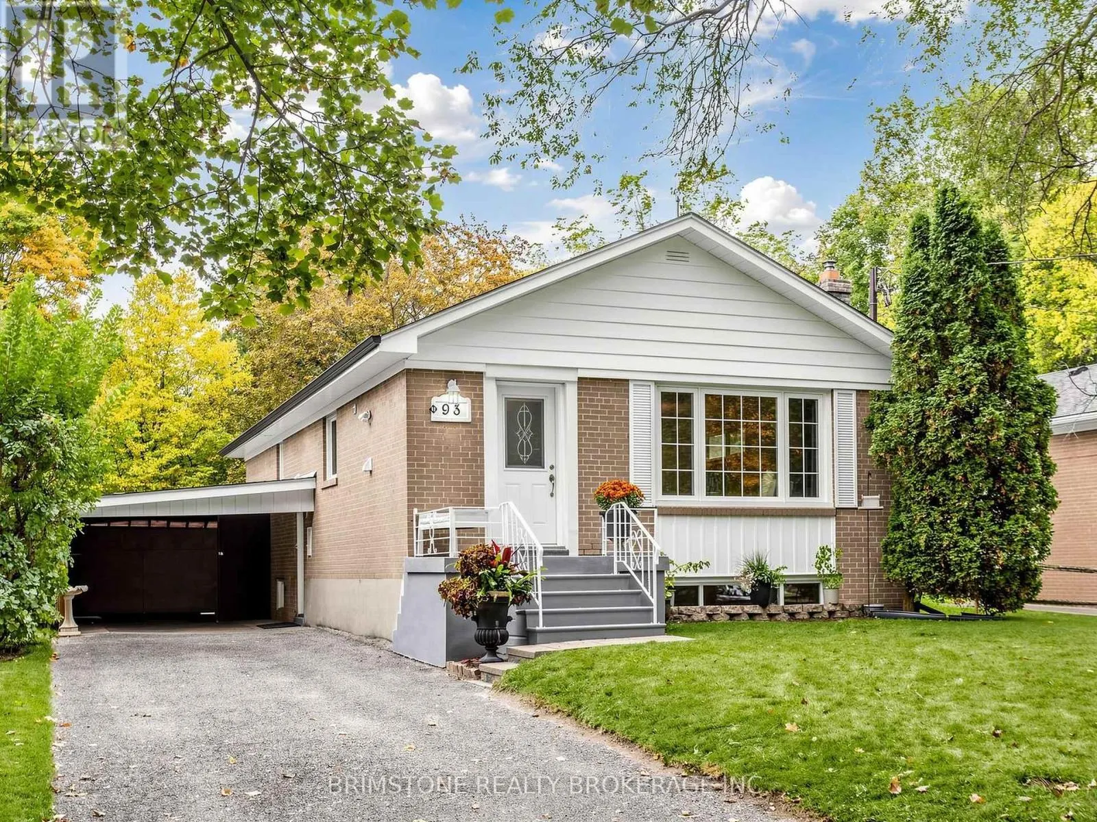 93 BAYVIEW PARKWAY