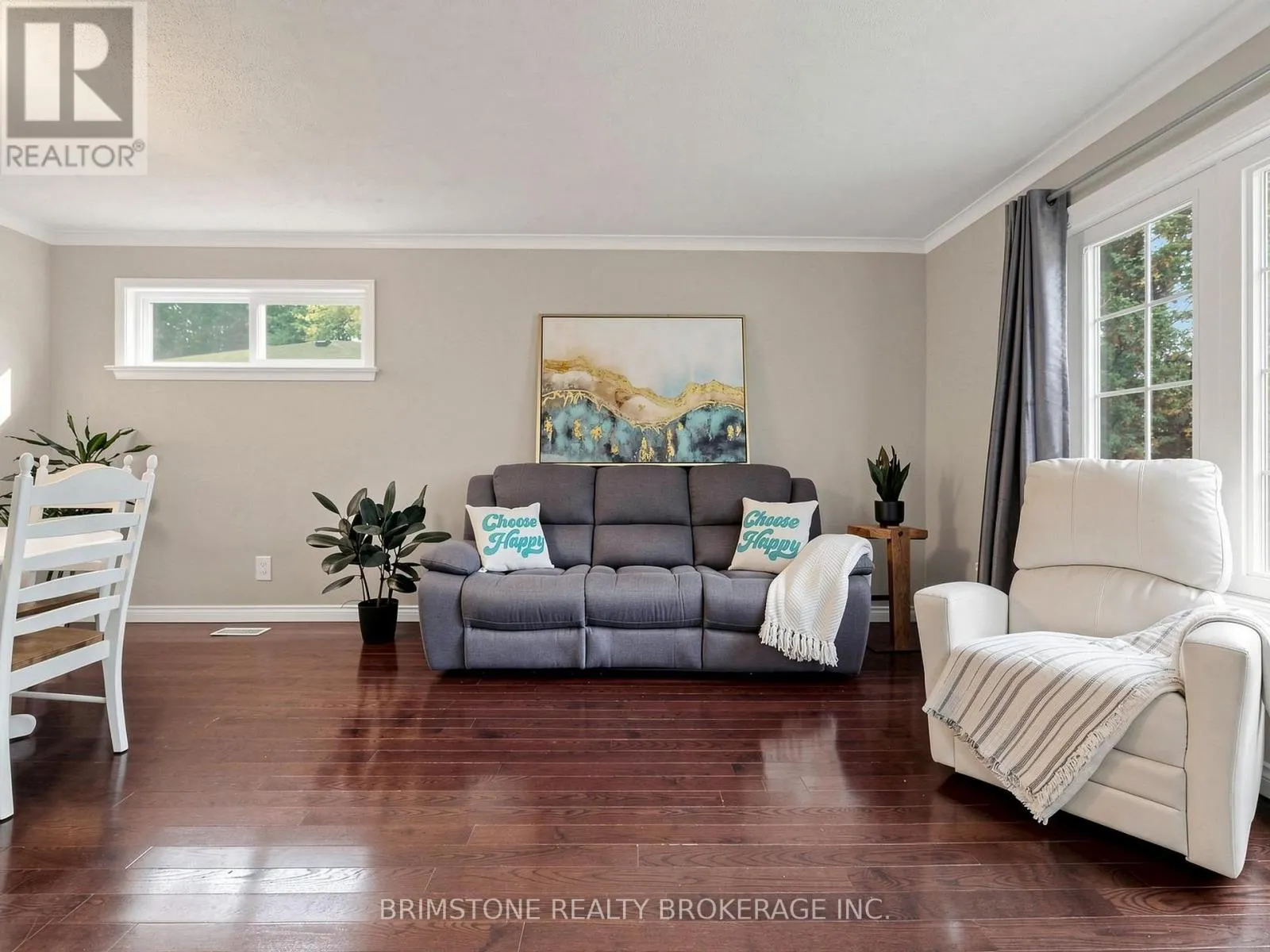93 BAYVIEW PARKWAY
