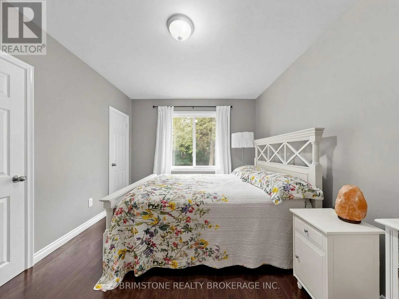 93 BAYVIEW PARKWAY