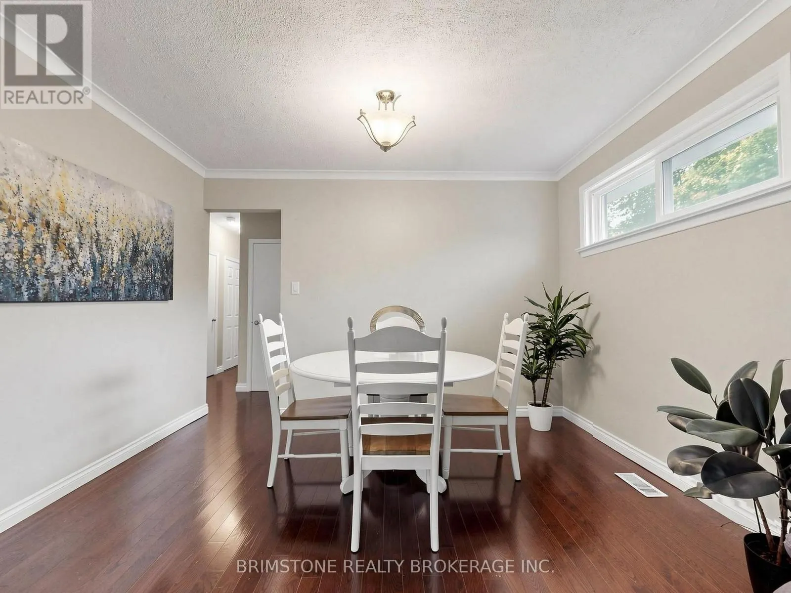93 BAYVIEW PARKWAY