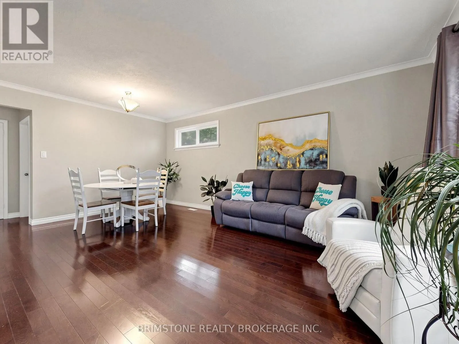 93 BAYVIEW PARKWAY