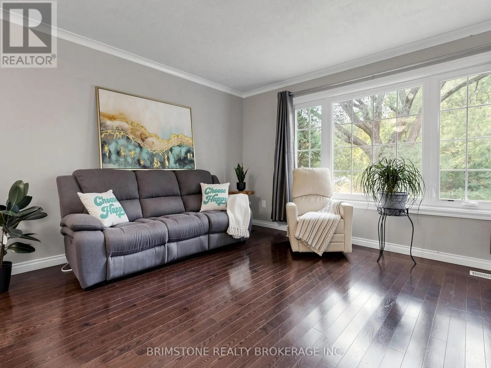 93 BAYVIEW PARKWAY