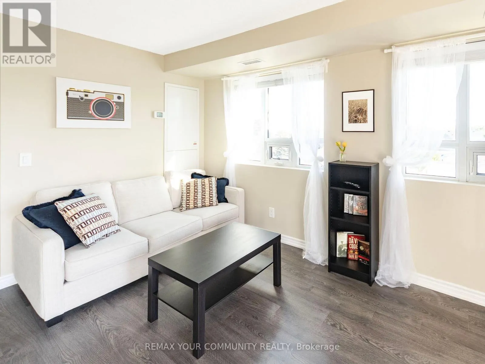 311 - 7730 KIPLING AVENUE