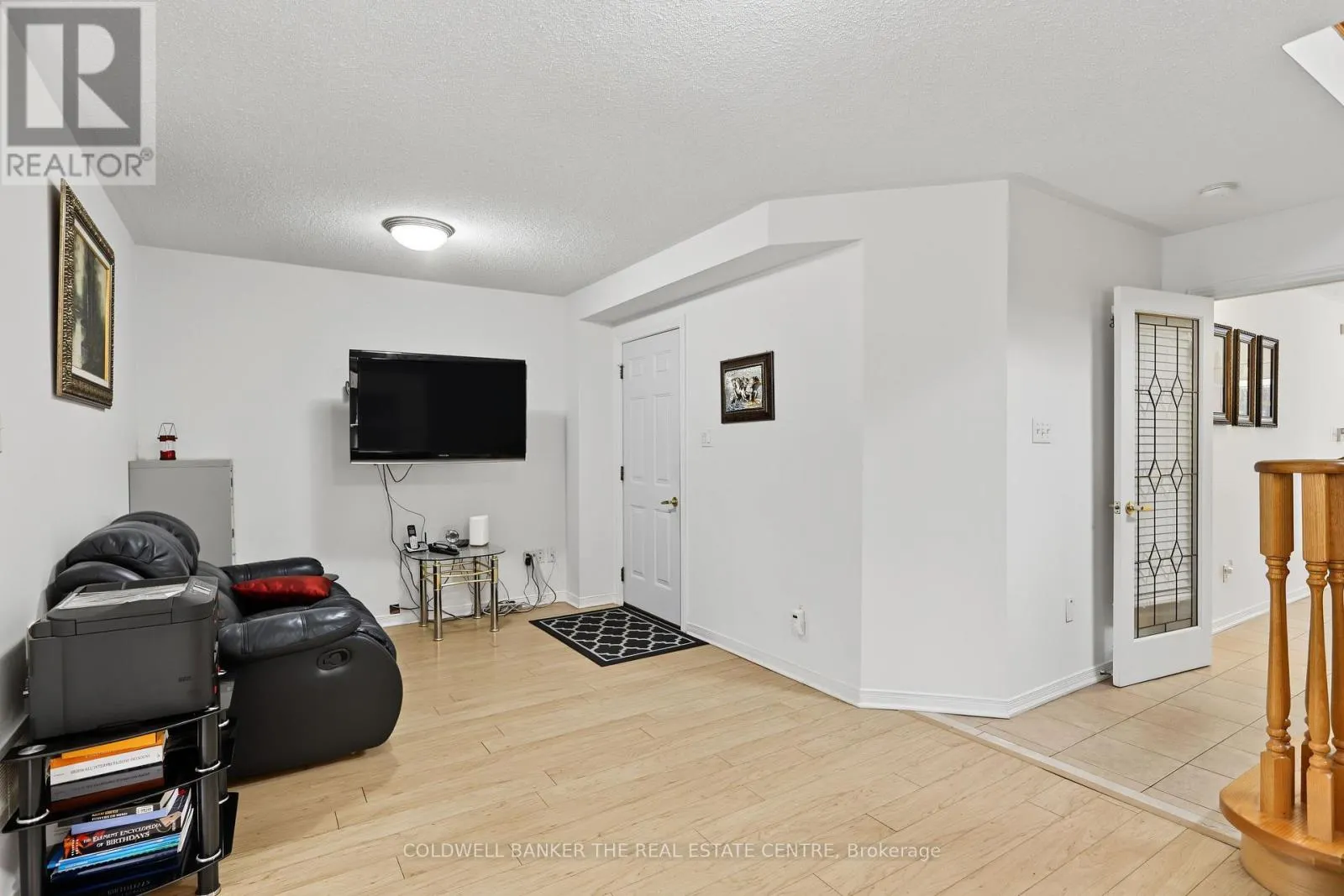7 ISABELLA GARDEN LANE