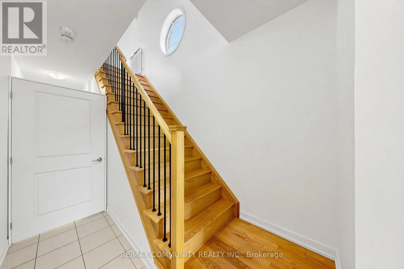 221 HARDING PARK STREET
