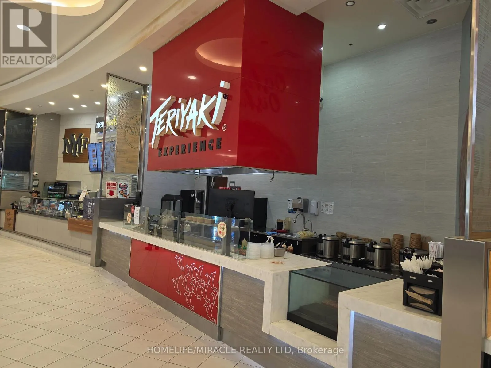 17600 YONGE STREET