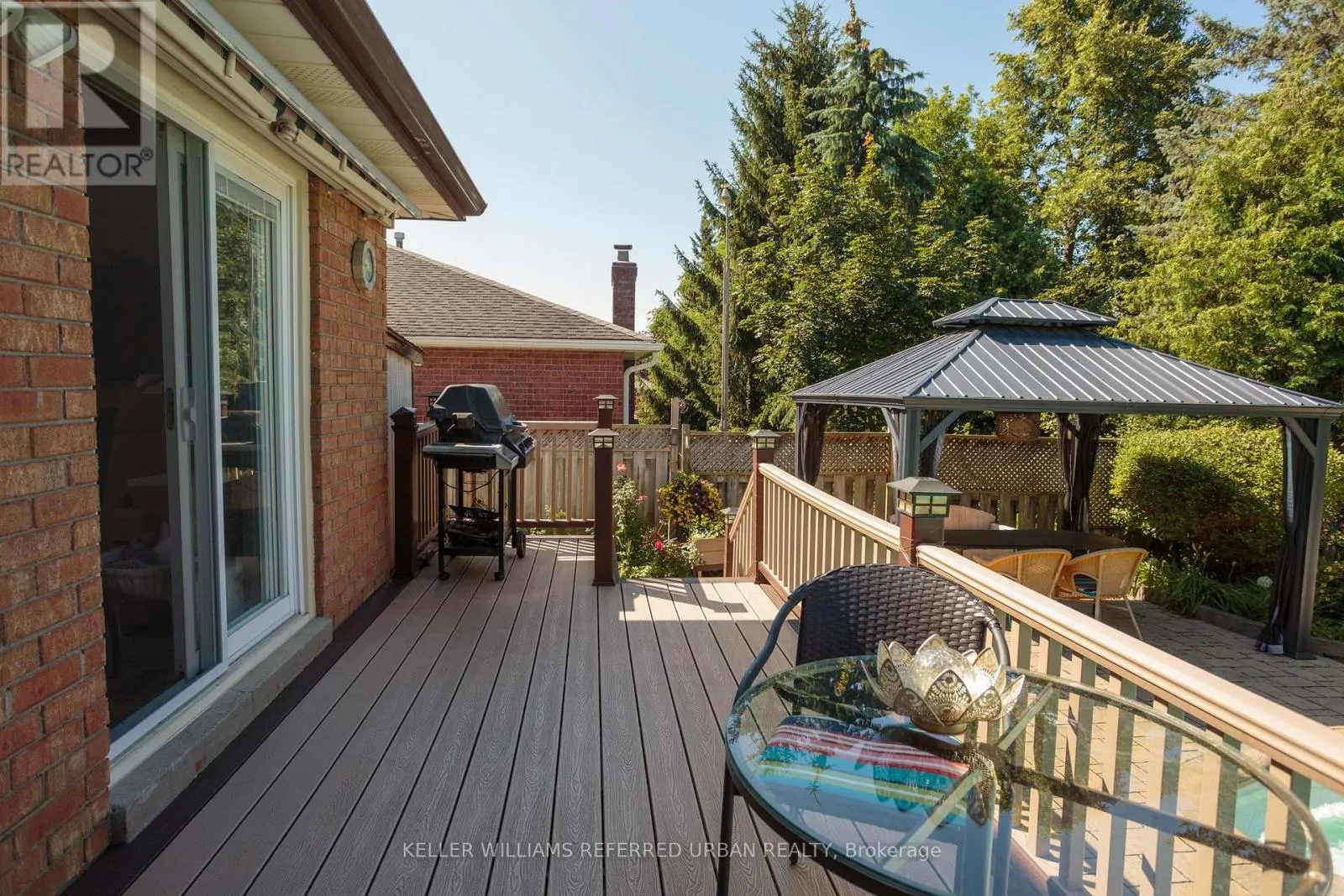 72 MUNRO CRESCENT