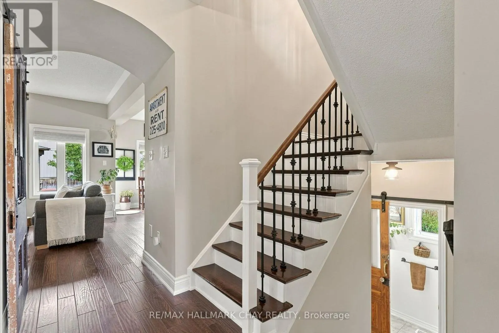2 NADMARC COURT