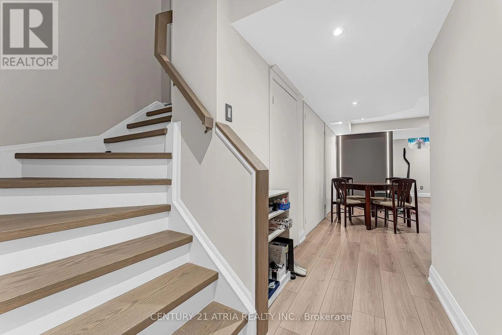 468 KWAPIS BOULEVARD