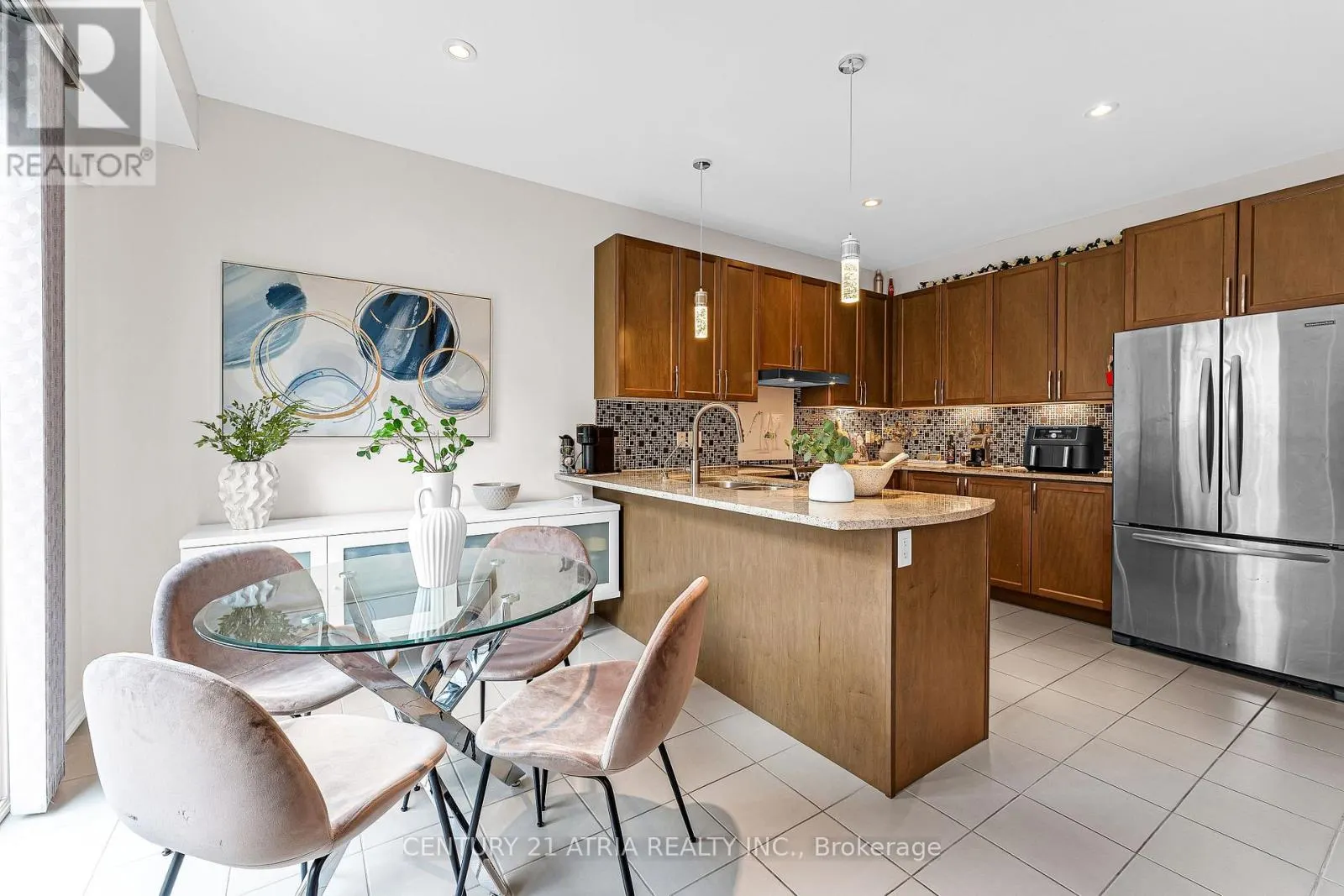 468 KWAPIS BOULEVARD
