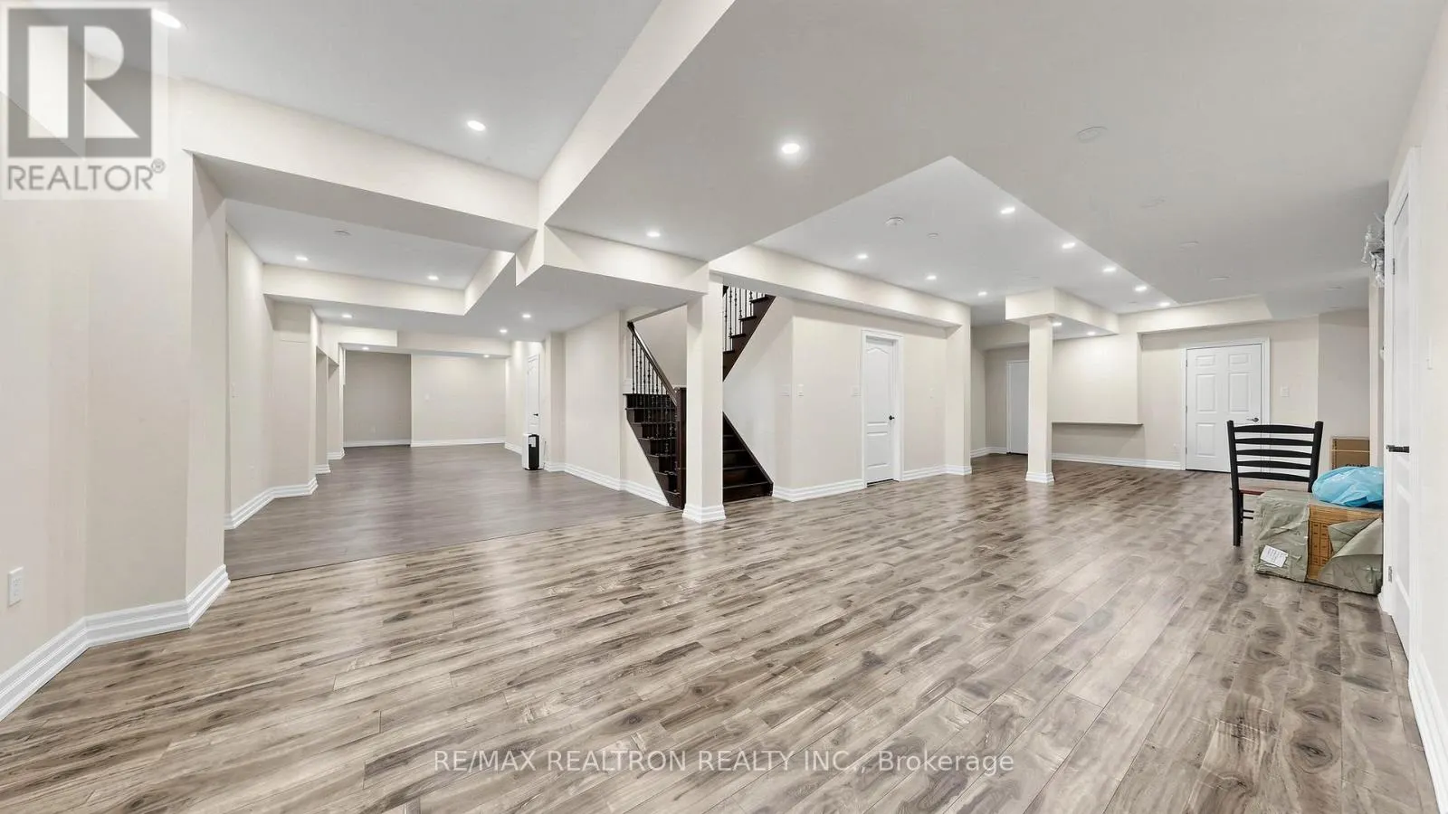 28 SAM DAVIS COURT